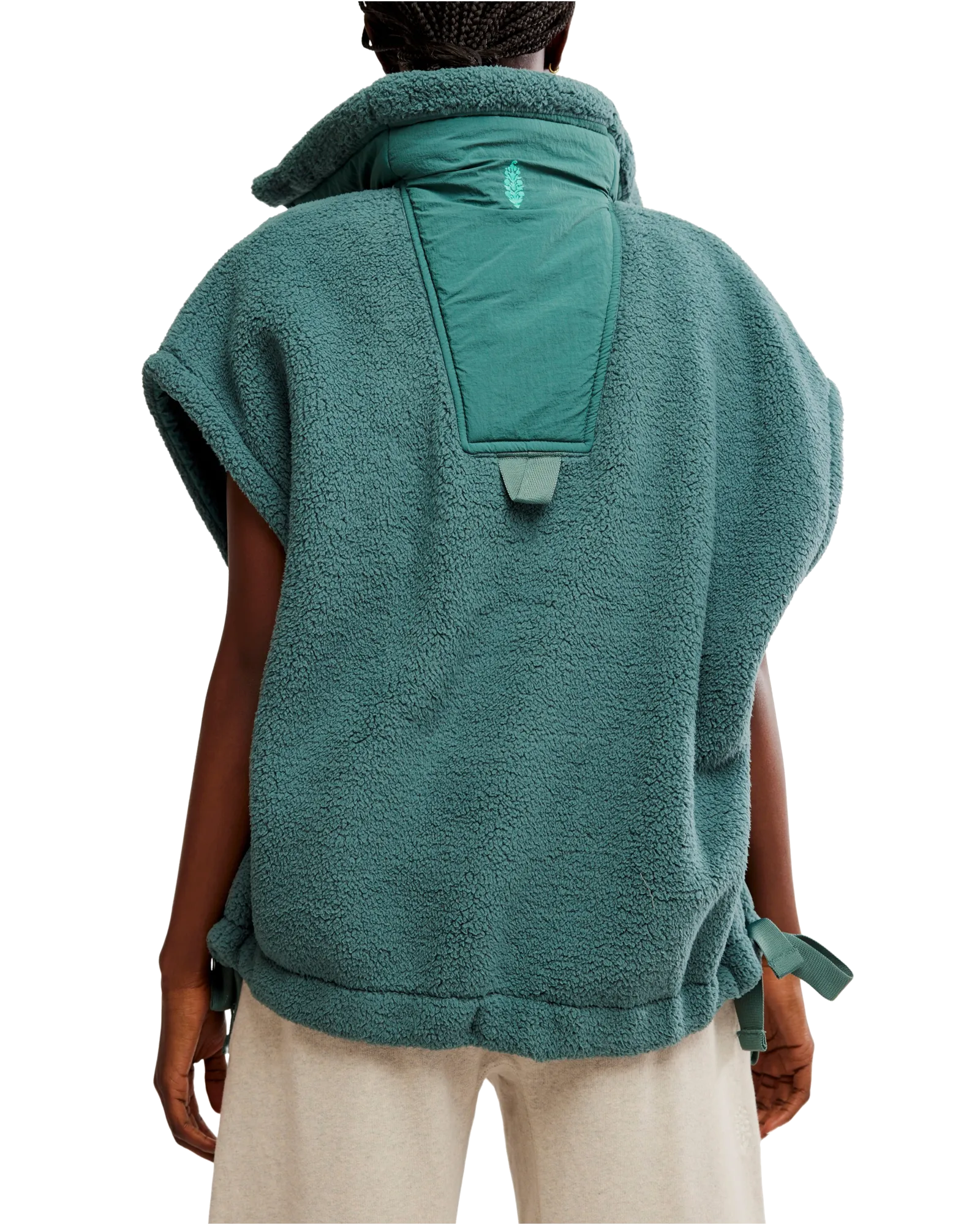 Scout It Out Gilet in Midnight Jade
